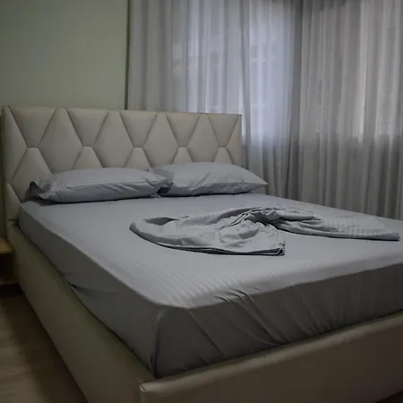 Lägenhet Majo Durrës