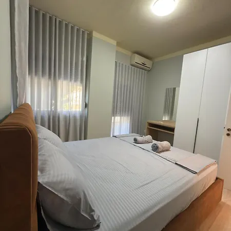 Lägenhet Majo Durrës